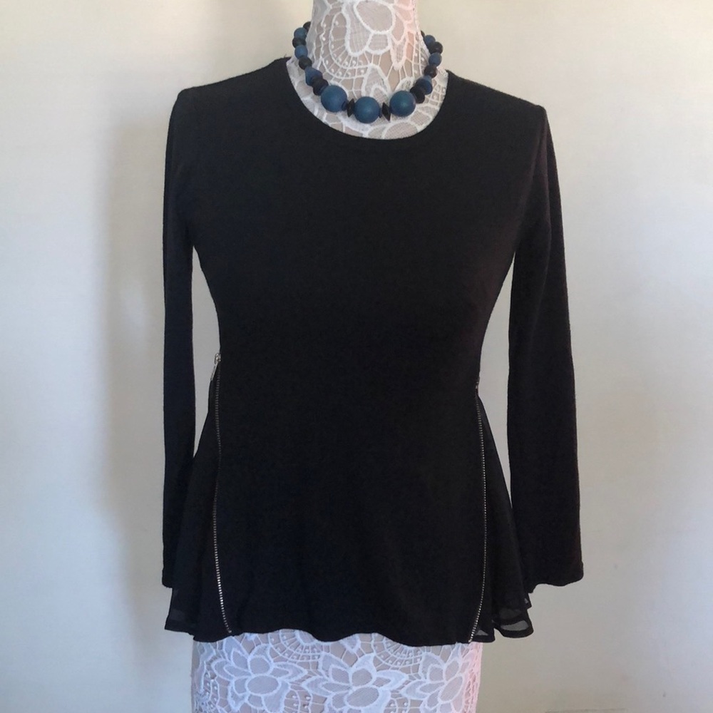 Black Pullover Top NWOT